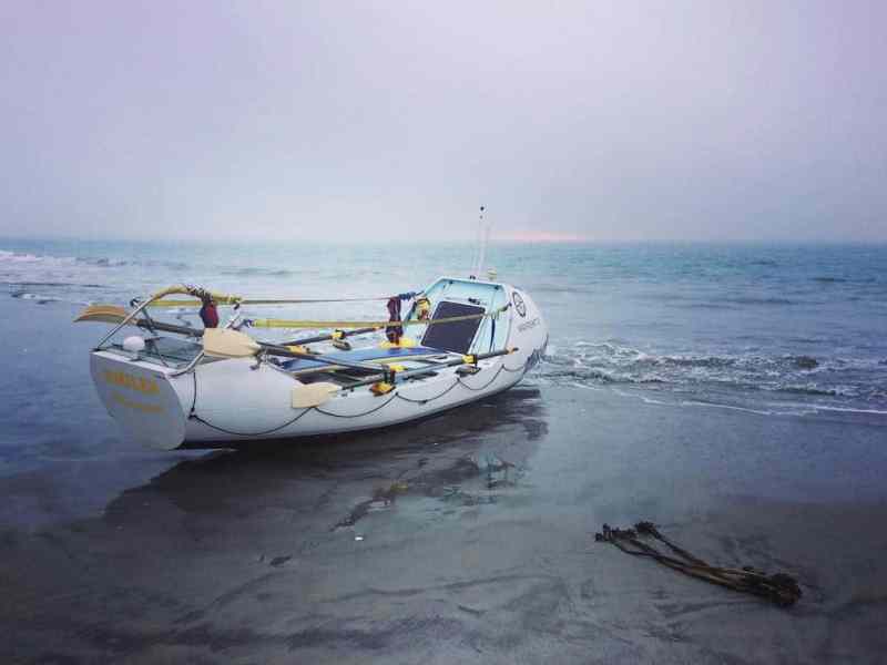 BSM1123-Smiles-in-Baja Aaron Carotta's rowboat
